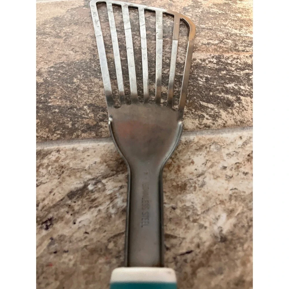 Stainless Steel Fish Spatula Slotted Angled Turner Teal White Handle 11.5 inch